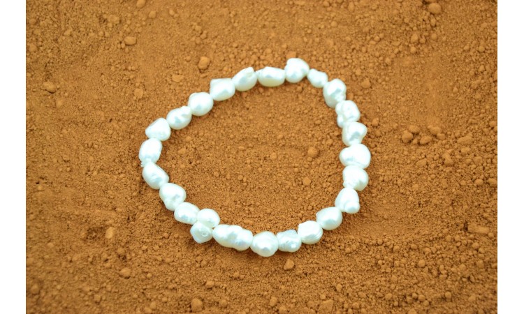 Mother of pearl bracelet
