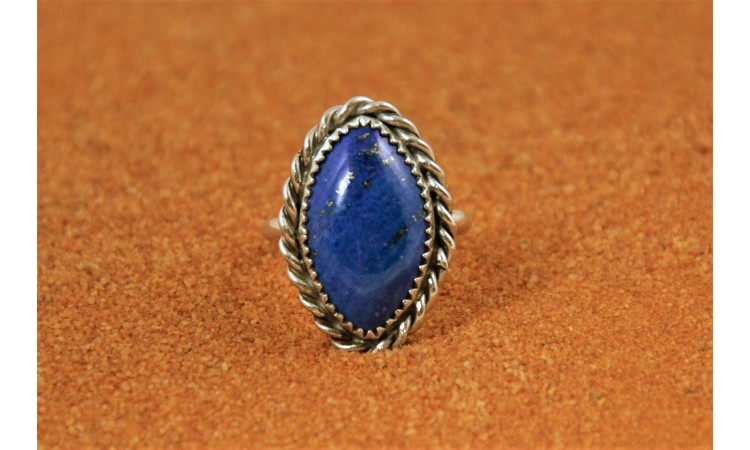 Lapis lazuli ring