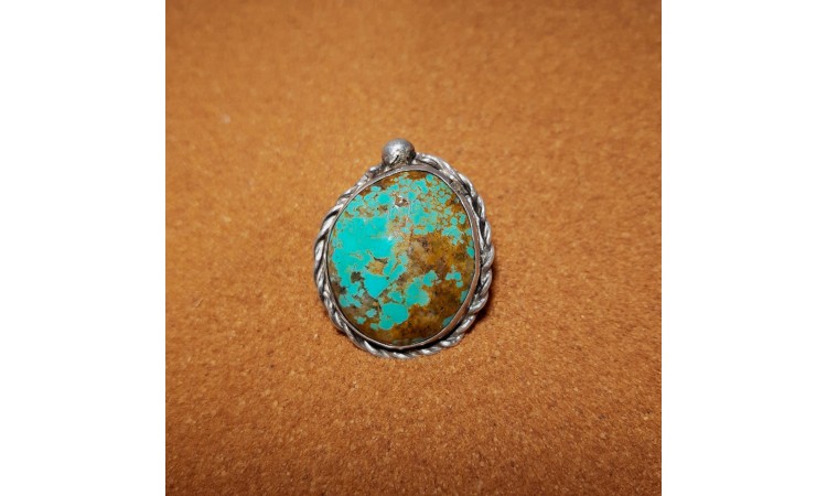 Old pawn turquoise navajo ring