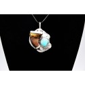 Pendentif turquoise et griffe de loup