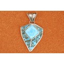 Pendentif turquoise flèche