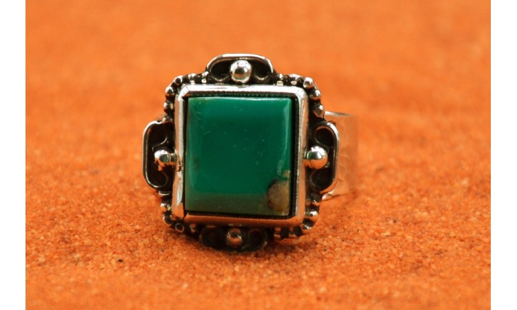 Kingman turquoise Ring Size 8,5