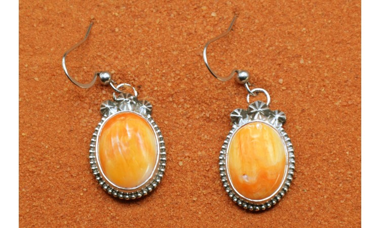 Spiny Oyster Earrings