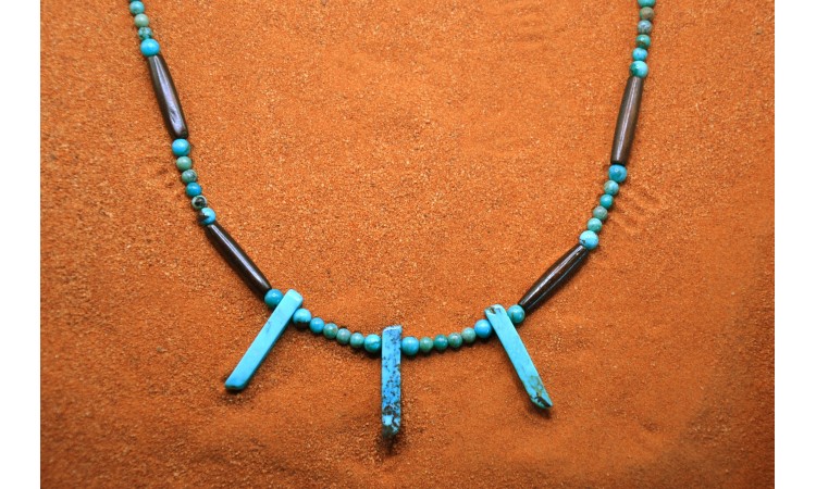 Collier os et turquoises Kingman